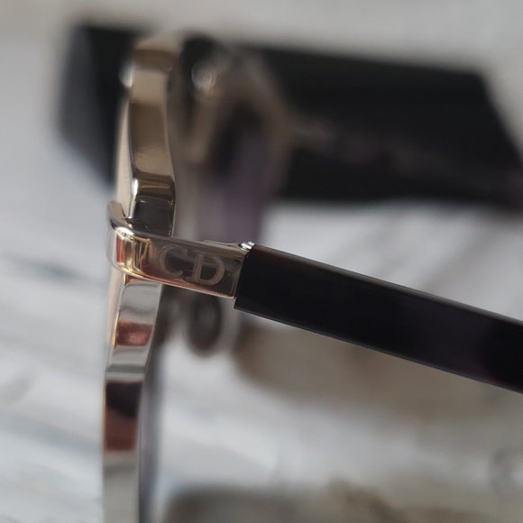 Dior Modified Aviator Sunglasses D-16 - Picture 15 of 16